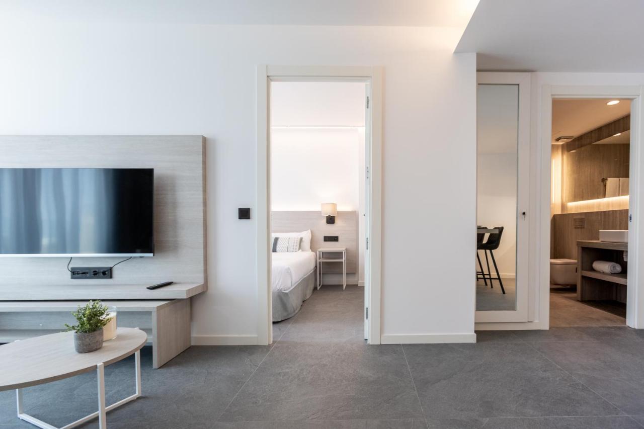 Art Apartments Кастельдафелс Екстер'єр фото